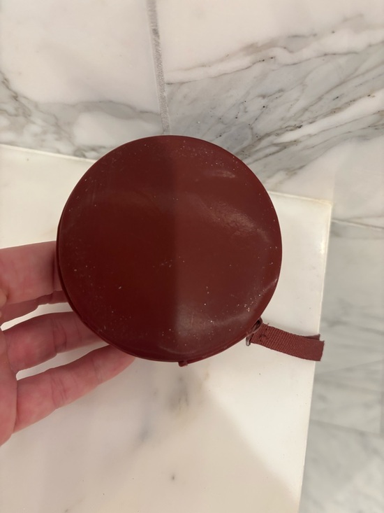 Gucci Round Velvet Pouch in Deep Burgundy - Picture 5 of 5